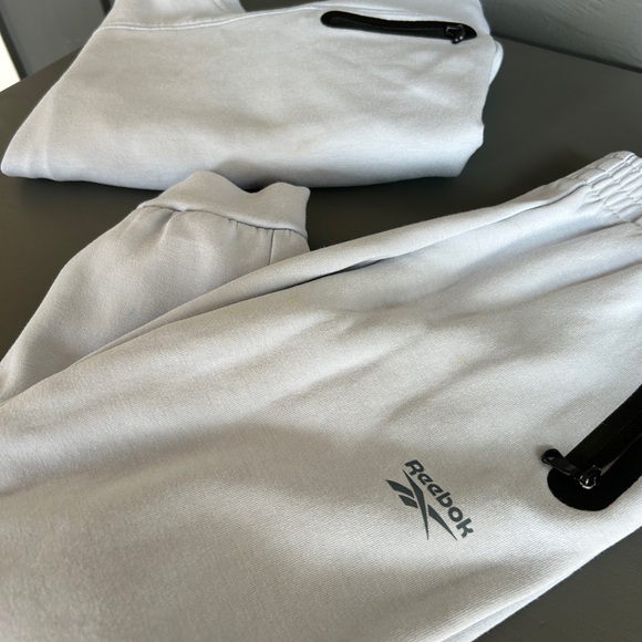 Reebok Baby Blue Jogger and Sweatshirt Set - Picture 2 of 4